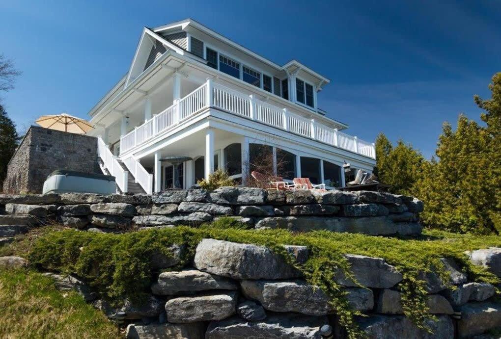 Loza House Adirondack Skydeck Unit Lake Front Plattsburgh Exterior foto
